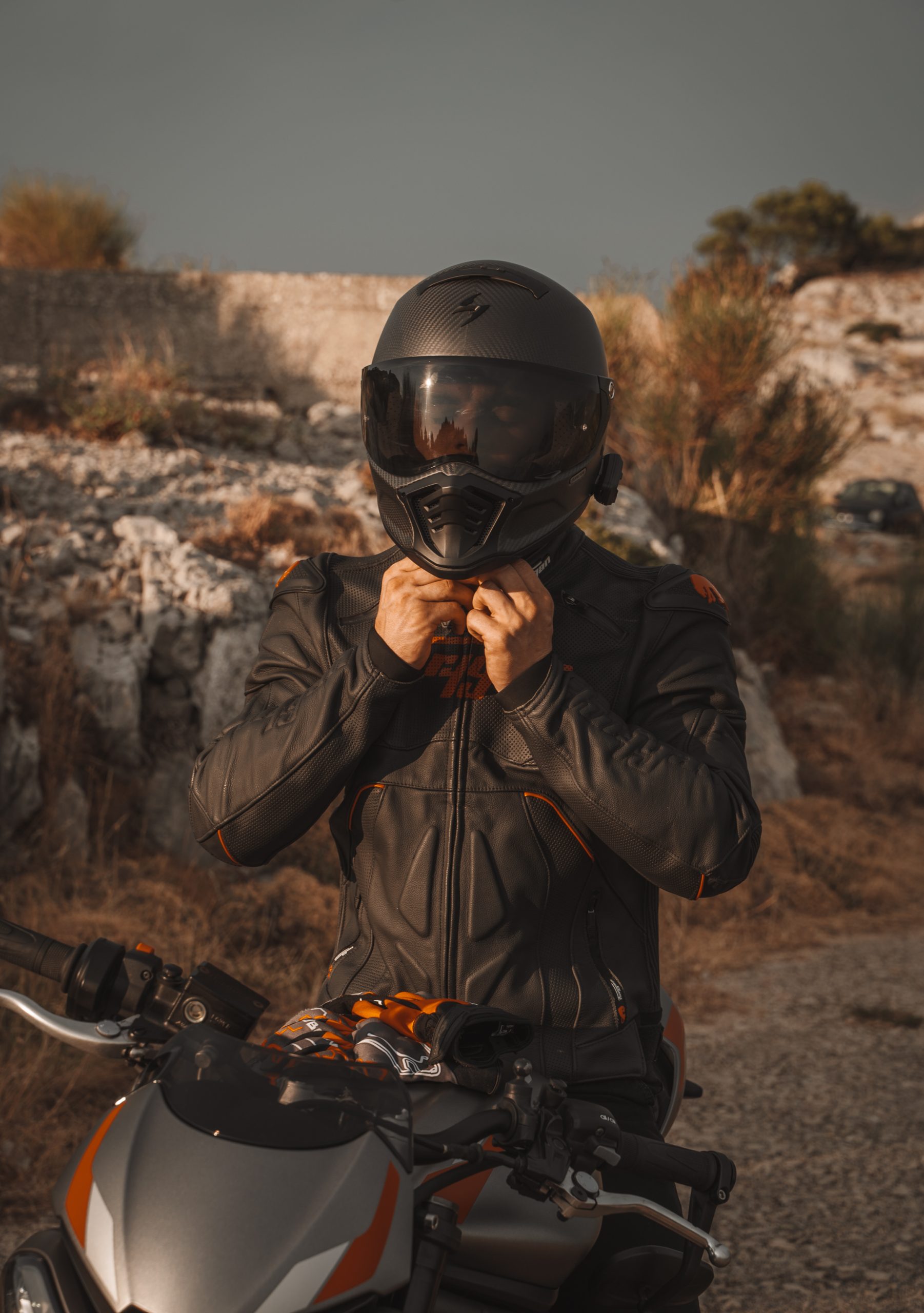 moto casque triumph veste motard