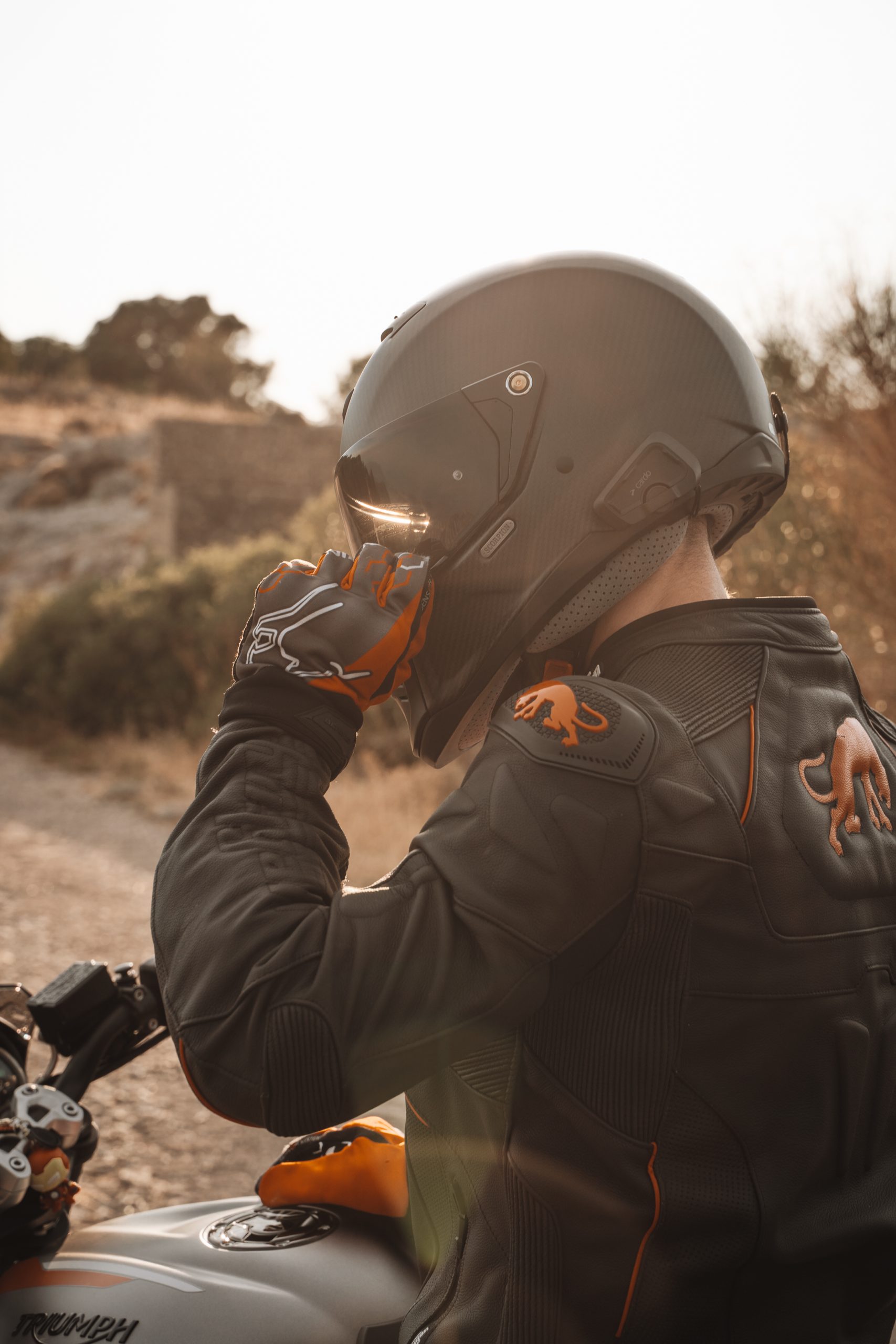 moto casque triumph veste motard