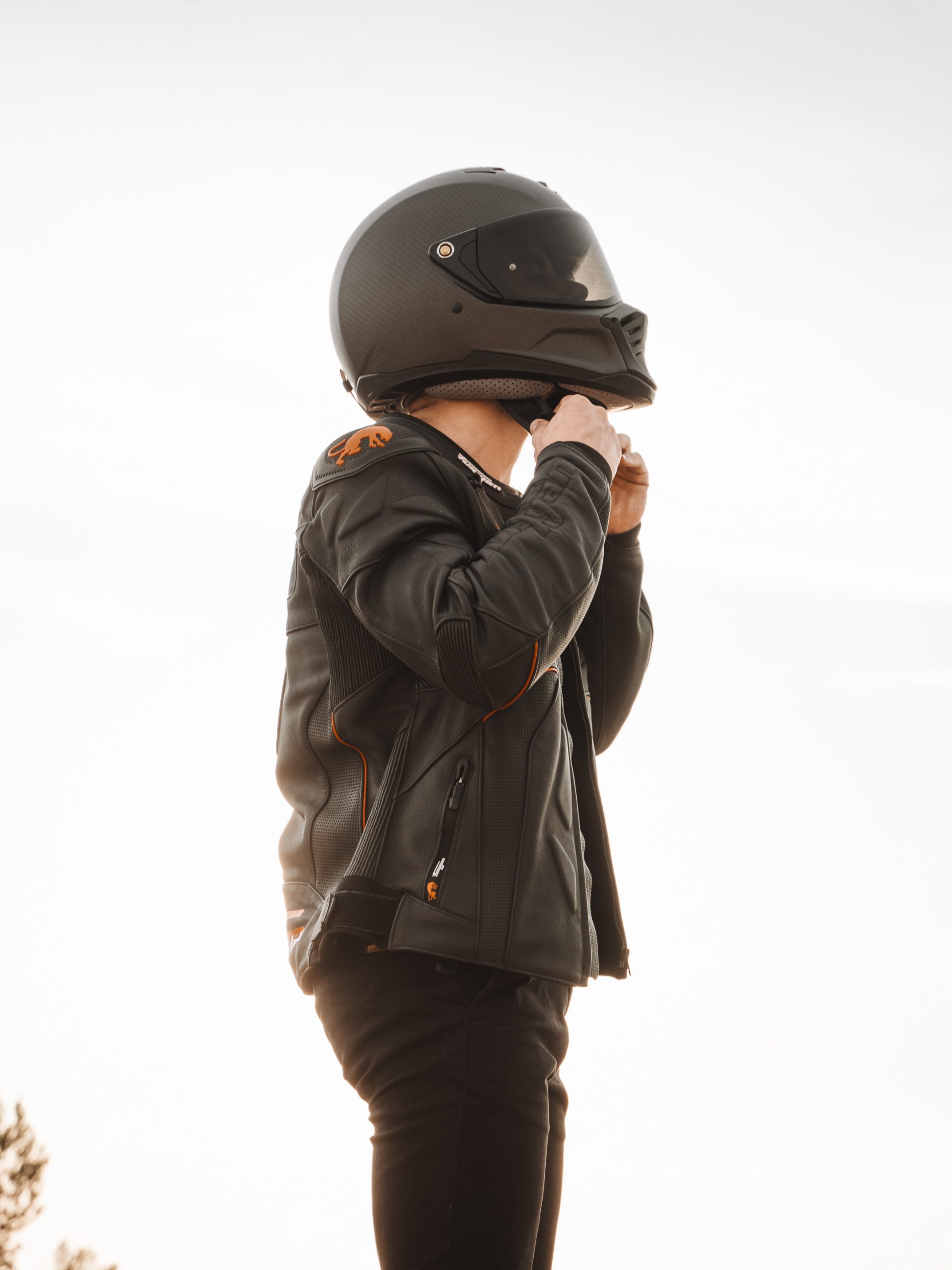moto casque triumph veste motard