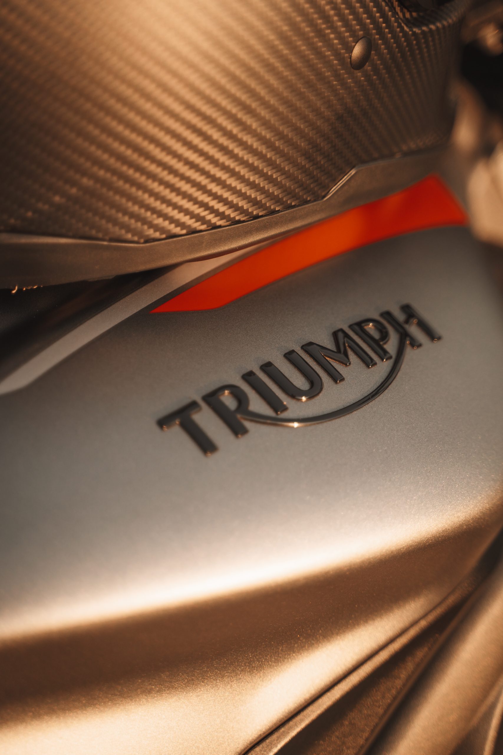 moto casque triumph veste motard